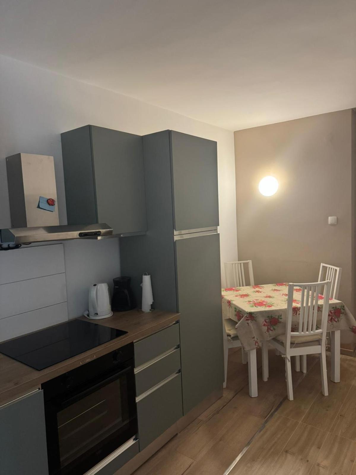 Lovre Apartment Zadar